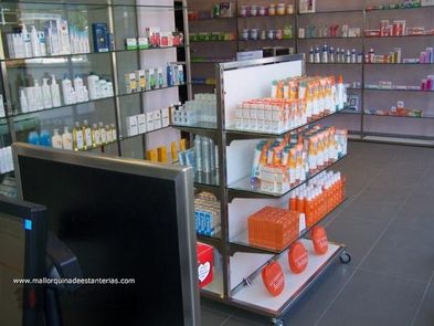 Mallorquina de estanterías estante con farmacia