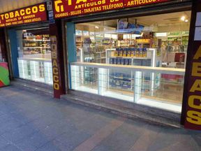 Mallorquina de estanterías Estantería para estanco 15