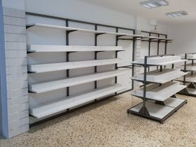 Mallorquina de estanterías mobiliario para tienda
