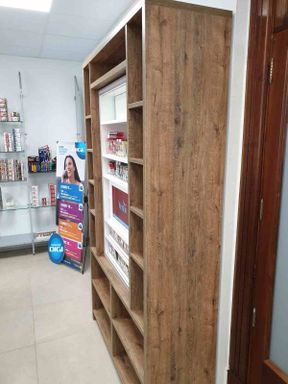 Mallorquina de estanterías Estantería para estanco 9